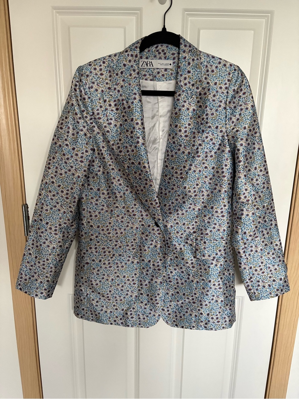 ZARA Light Blue Floral Jacquard Blazer